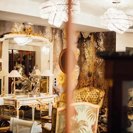Hotel Amiraute