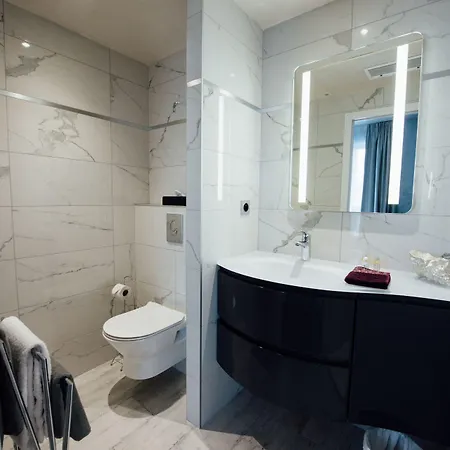Hotel Amiraute 3*
