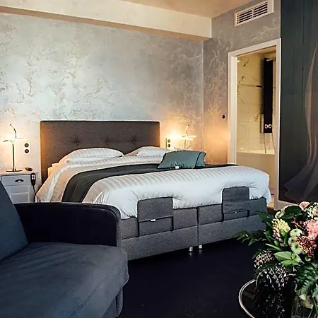 Amiraute Hotel
