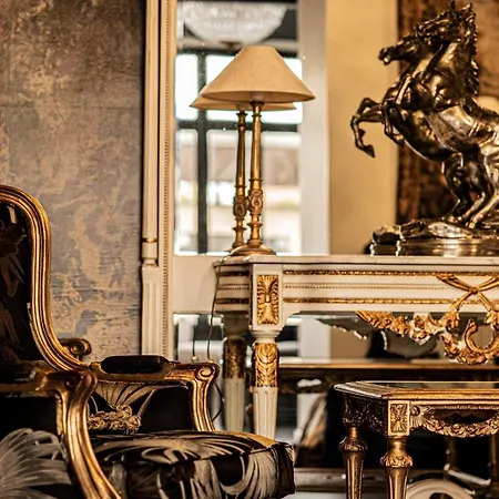 Hotel Amiraute 3*