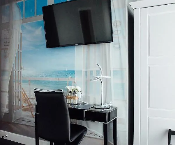 Amiraute فندق La Baule